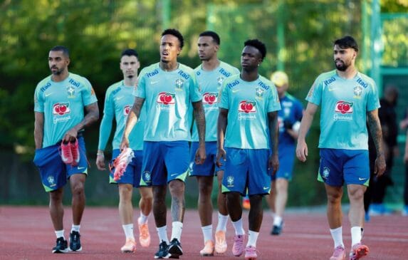 Duelo é mais compromisso para a Seleção de Ancelotti