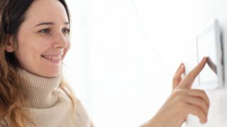 Truque para gelar sua casa sem ar condicionado e conta alta