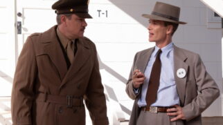 Matt Damon e Cillian Murphy em cena do vencedor do Oscar, 'Oppenheimer'