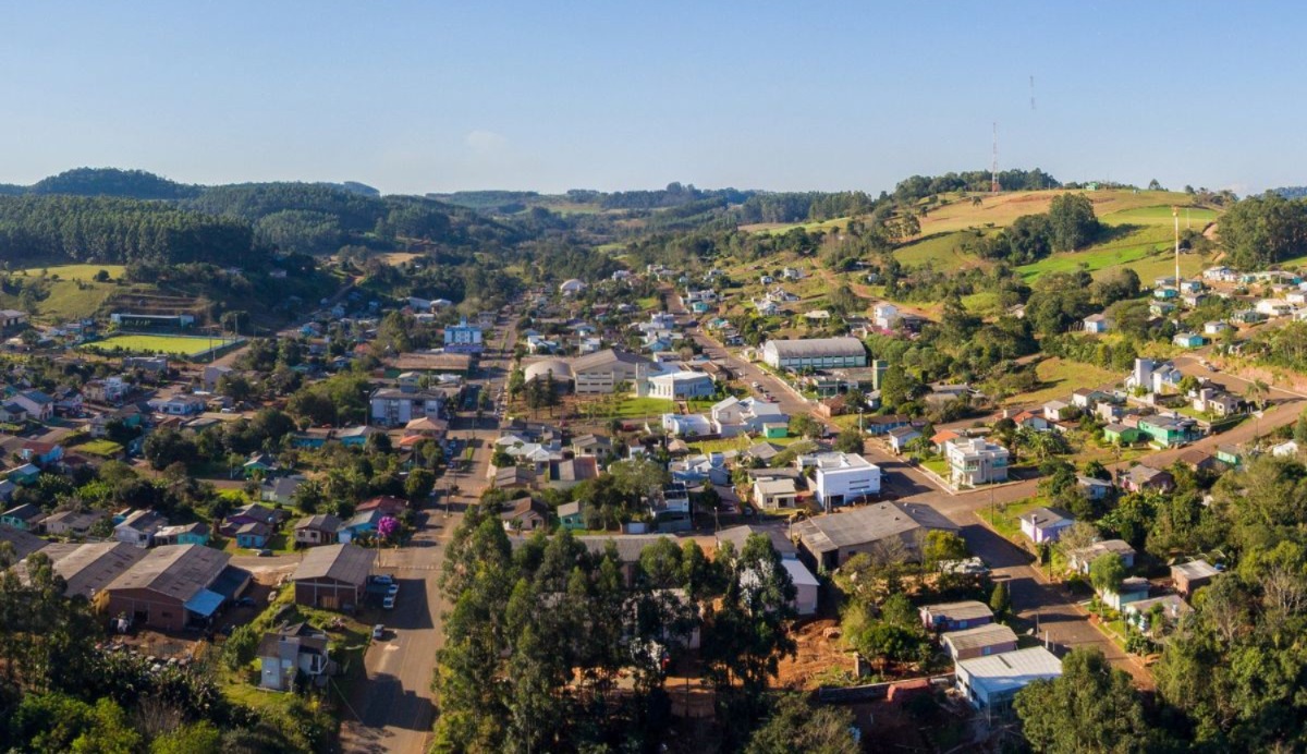 A Prefeitura de Águas Frias, município conhecido como a "capital do abraço", no Oeste de Santa Catarina, lançou o processo seletivo n&ordm; 16/2025 para formação de cadastro reserva