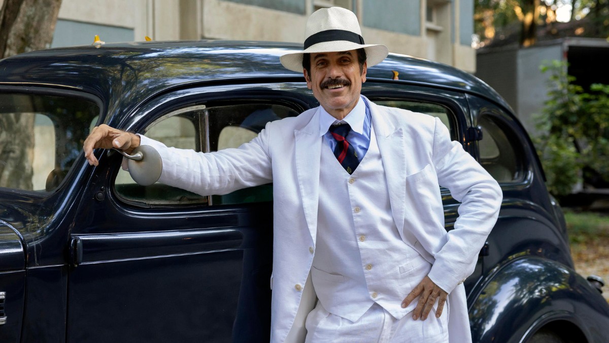 Ernesto (Eriberto Leão) em 'Êta Mundo Melhor' / Globo/Manoella Mello