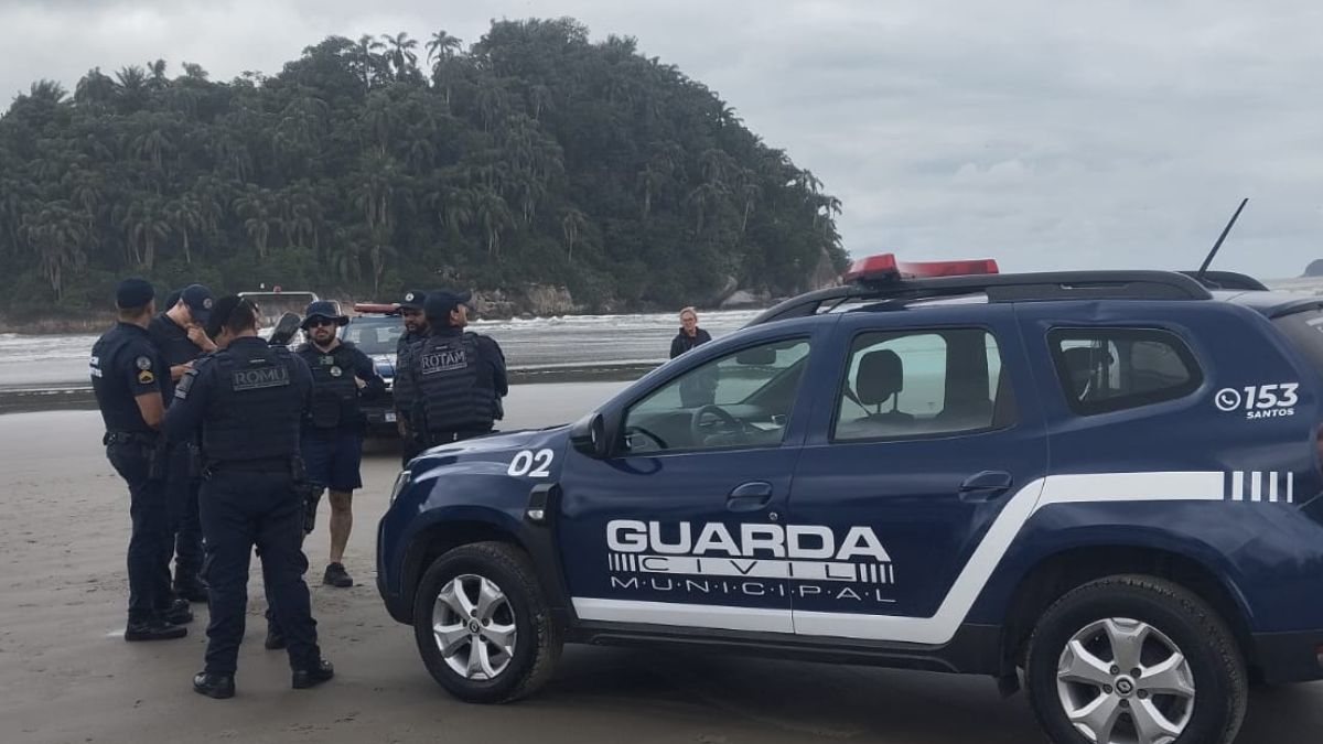 Fiscalização desmonta acampamento irregular na Ilha Urubuqueçaba e reforça monitoramento ambiental