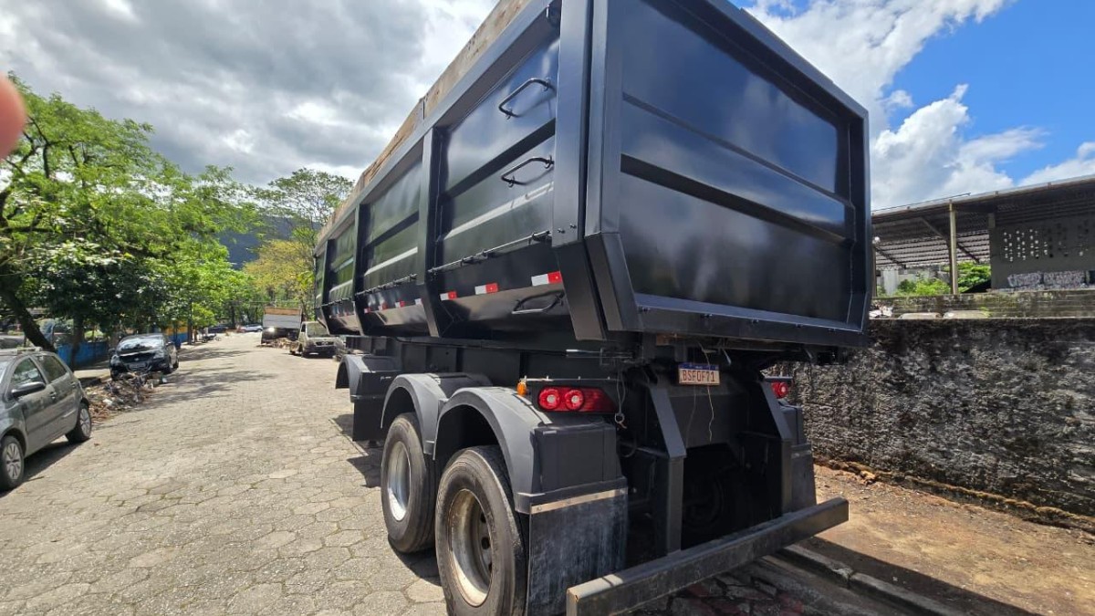 As provas coletadas permitiram identificar os autores e os veículos utilizados