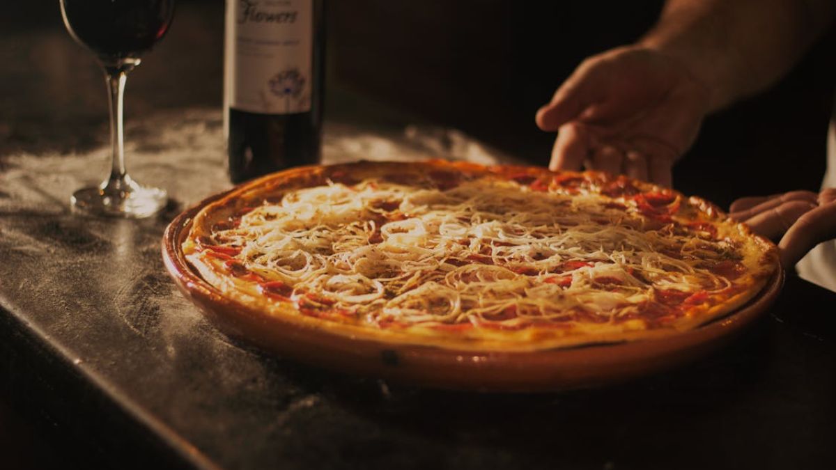 A pizza congelada chegou a fazer um grande sucesso durante os anos 1990 (Edward Eyer/Pexels)