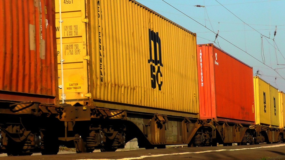 Ferrovias incentivam o uso de combustíveis mais limpos e tecnologias de baixo carbono / Pixabay
