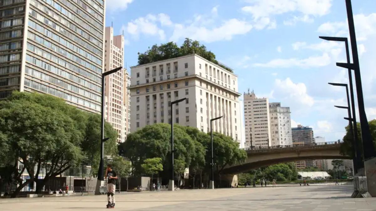 Viaduto do Chá deve passar por sua maior transformação em décadas, com troca do piso e intervenções estruturais / Foto: Agência Brasil