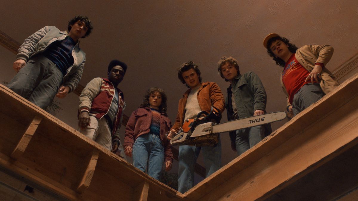 Os amigos de Hawkins se reúnem mais uma vez em busca de respostas no Mundo Invertido/ Reprodução X/@NetflixBrasil
