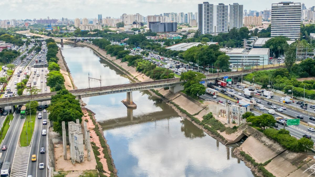 Pirituba O bairro fica próximo ao Pico do Jaraguá, que é uma área verde importante da cidade/Divulgação