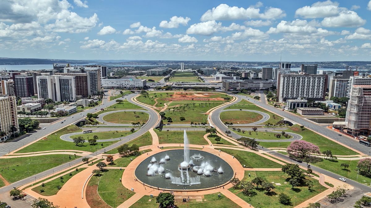 5º Brasília (DF): A capital federal tem custo de vida elevado, marcado por serviços caros, forte presença do setor público e alto padrão de moradia/ Arturdiasr/Wikimedia Commons