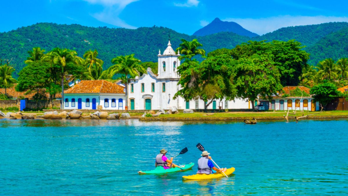 Melhor época para visitar? De abril a setembro, quando o clima está mais seco e ideal para passeios de barco, trilhas e praias. Svetlana Testova / Shutterstock.com