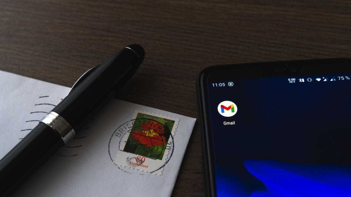 O Gmail popularizou a busca dentro da caixa de entrada, substituindo o hábito de organizar tudo em pastas / Pixabay