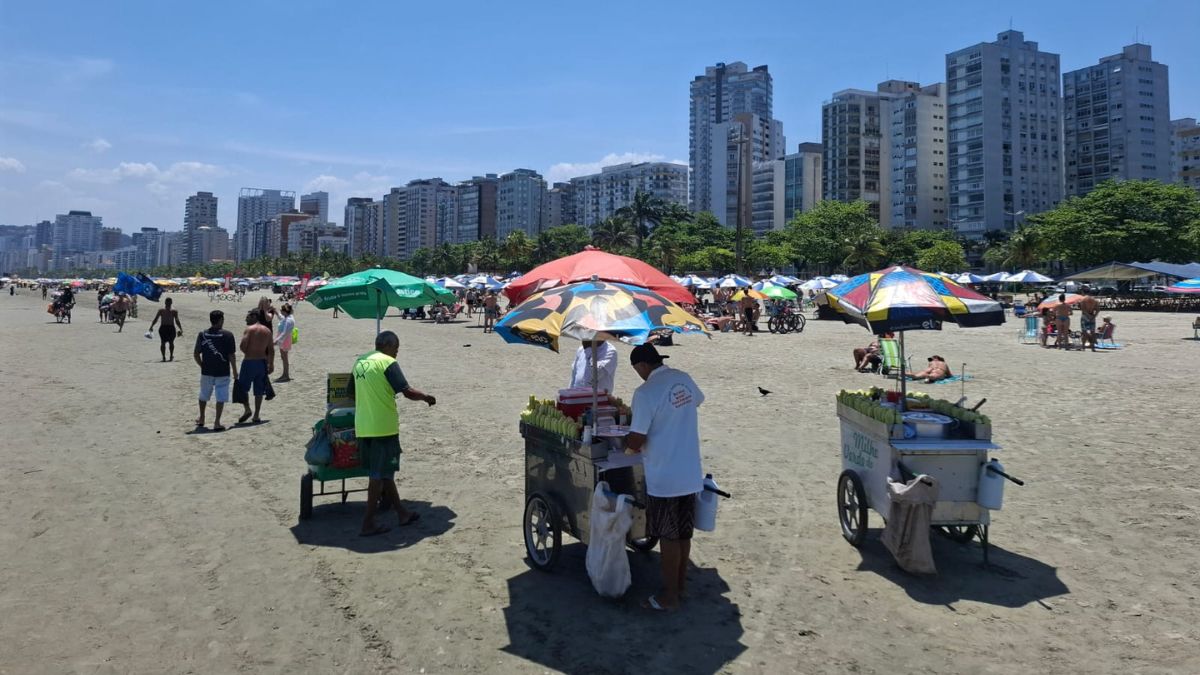A Prefeitura estabeleceu um prazo final para a regularização dos ambulantes que não renovaram suas licenças em 2025