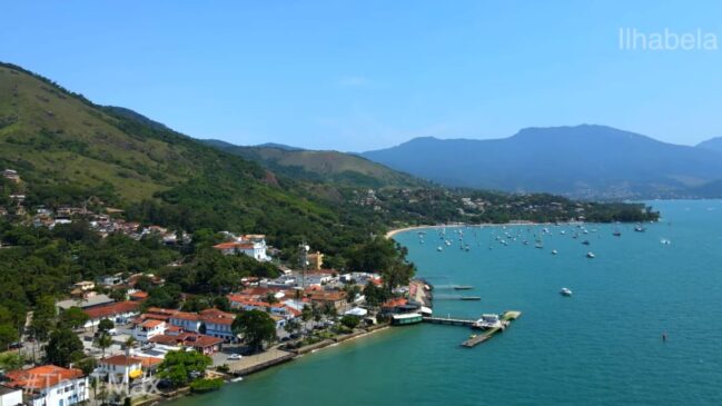 A combinação entre segurança, qualidade de vida e uma comunidade acolhedora faz da ilha uma escolha perfeita