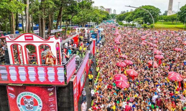 Ambev anunciou que vai patrocinar até 250 blocos de rua do Rio de Janeiro e de São Paulo