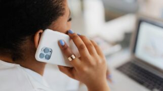 A comunidade científica internacional confirma que os celulares emitem e recebem ondas de rádio e micro-ondas