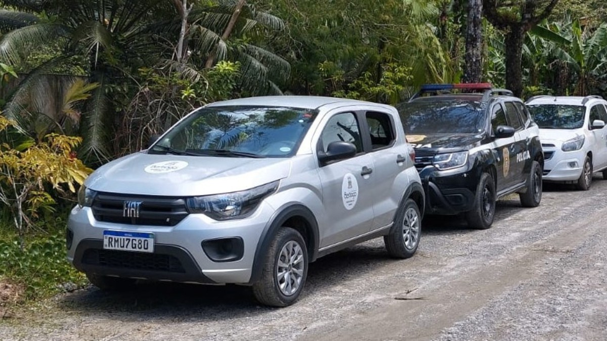 Operação conjunta contou com Prefeitura, Vigilância Sanitária, forças policiais e Ministério Público