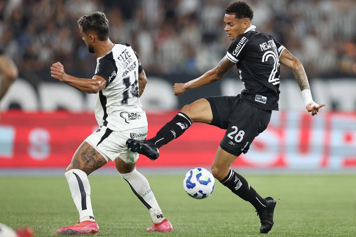 A transmissão acontece na própria TV Globo (consulte a programação na sua região) e no Premiere