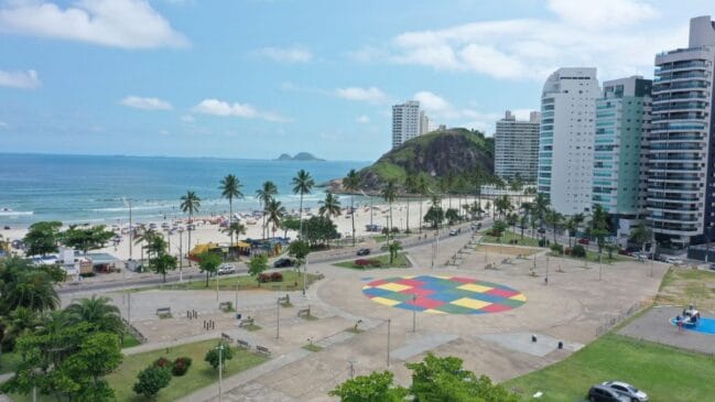 Guarujá entrou para a lista dos municípios que utilizam IA em serviços públicos