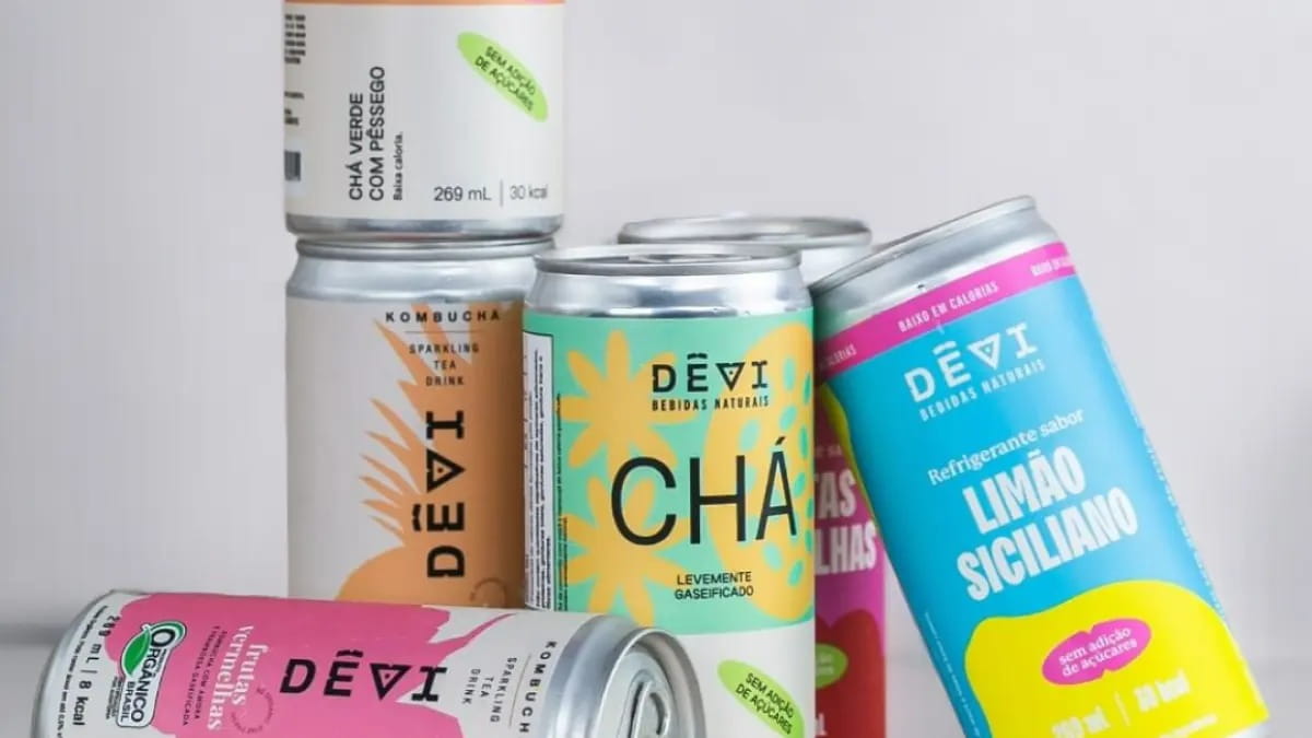 Para além do apelo infantil, a Dêvi aposta em um movimento global de conscientização alimentar, no qual bebidas naturais e com menor impacto à saúde ganham cada vez mais espaço