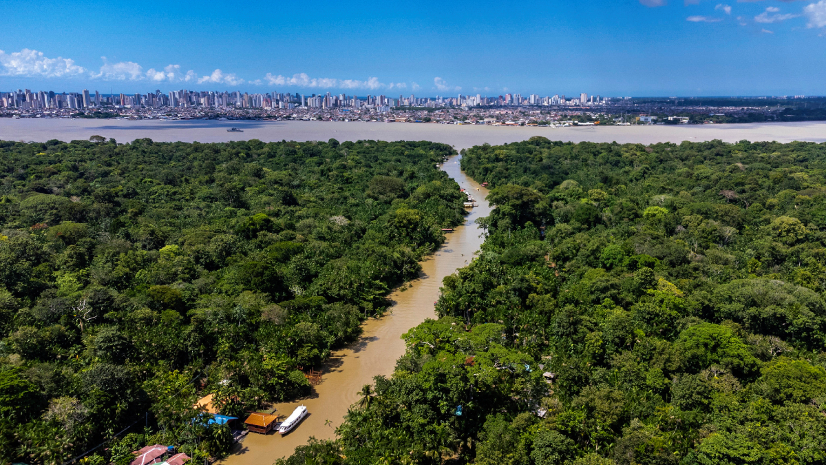 A conferência internacional coloca o ambiente amazônico e as tradições locais no centro das atenções globais / Alex Ferro/COP30