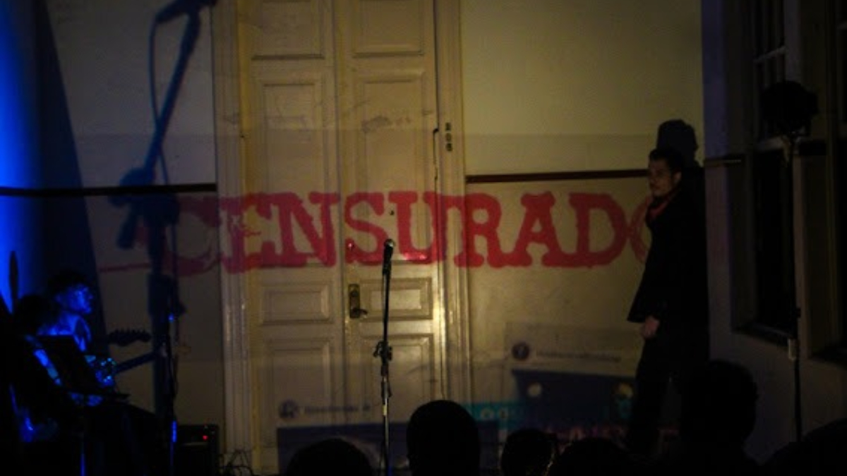 A montagem resgata textos teatrais censurados durante a ditadura militar