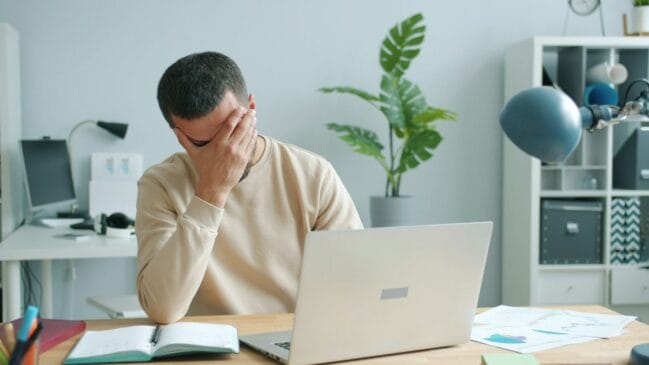A letologia é uma experiência frustrante e universal, que afeta pessoas de todas as idades
