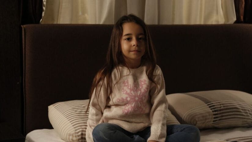 MELEK AKÇAY (Beren Gökyıldız) em 'Mãe' / Divulgação/Record