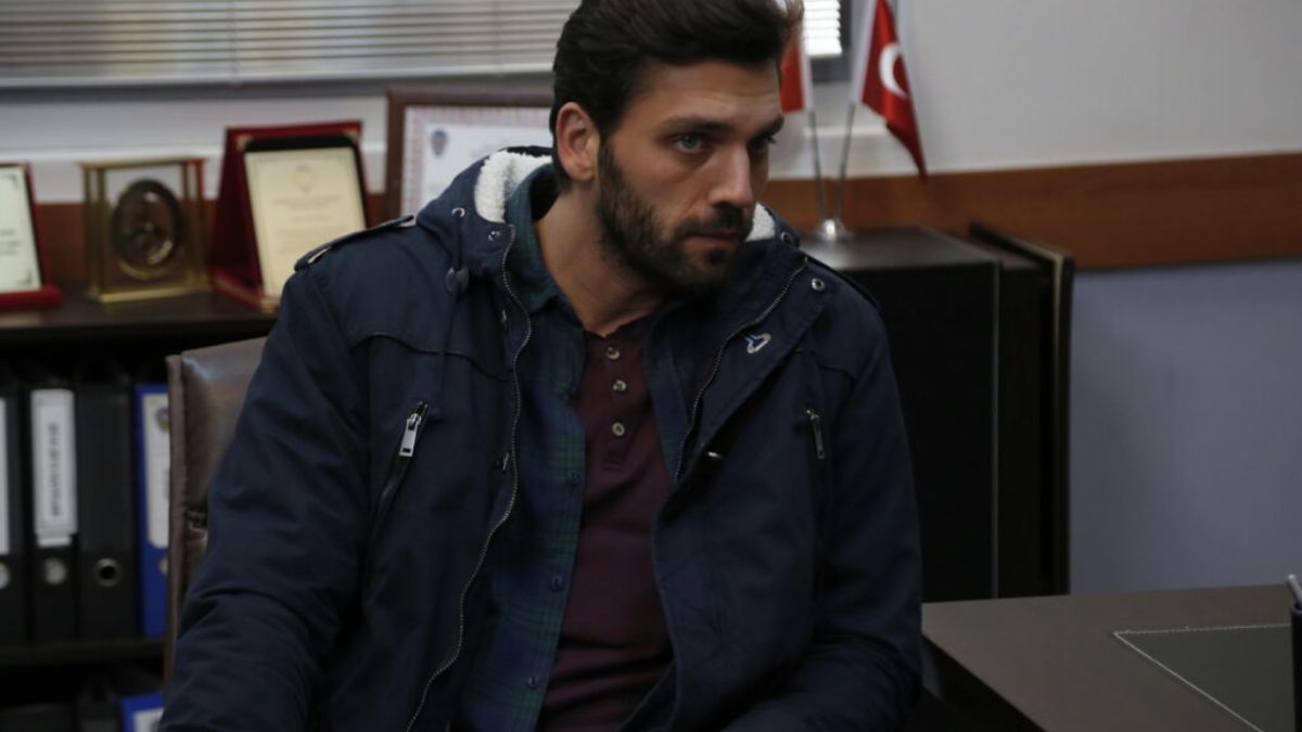 ALI ARHAN (Can Nergis) em 'Mãe' / Divulgação/Record
