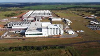 A unidade opera 24 horas por dia, sete dias por semana e 365 dias por ano