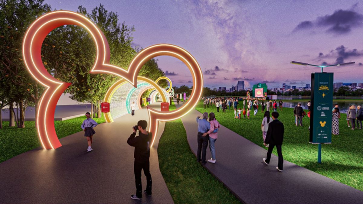 Além da decoração, o Disney+ Open Air oferecerá sessões gratuitas de filmes da Disney ao ar livre na península do lago, com três horários diários entre 5 e 23 de dezembro/Divulgação/PMC