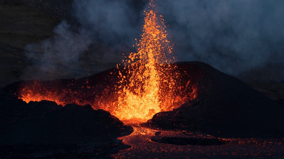 Sem placas tectônicas, o planeta seria geologicamente estático e sem a diversidade de relevo que permite ecossistemas únicos e hábitos de vida variados / Pixabay