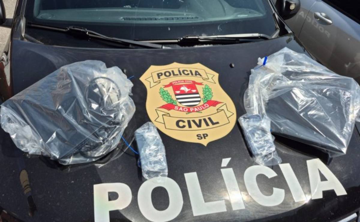 A Polícia Civil está dando cumprimento a 81 mandados de busca e apreensão e 11 mandados de prisão preventiva nos estados de São Paulo, Rio de Janeiro, Espírito Santo, Bahia e Mato Grosso