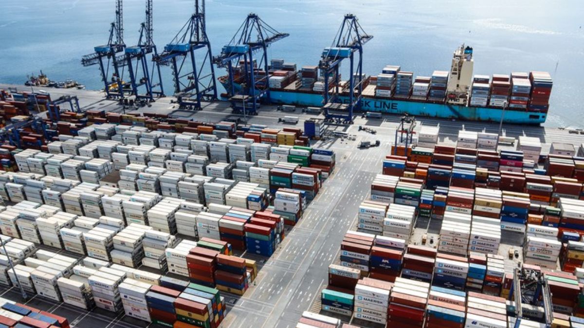 O sistema permite rastrear todos os navios na área portuária e fornecer dados em tempo real