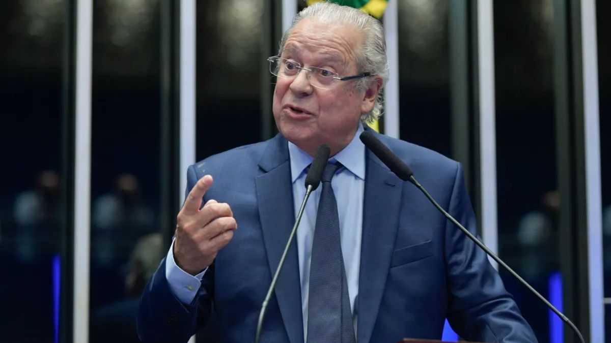 O ex-deputado José Dirceu, condenado por corrupção ativa, passou 11 meses em regime fechado na Papuda antes de ser liberado para cumprir o restante da pena em casa/Geraldo Magena/Agência Senado