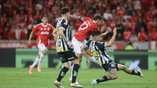 Na segunda etapa, o Santos reagiu e chegou ao empate aos 17 minutos