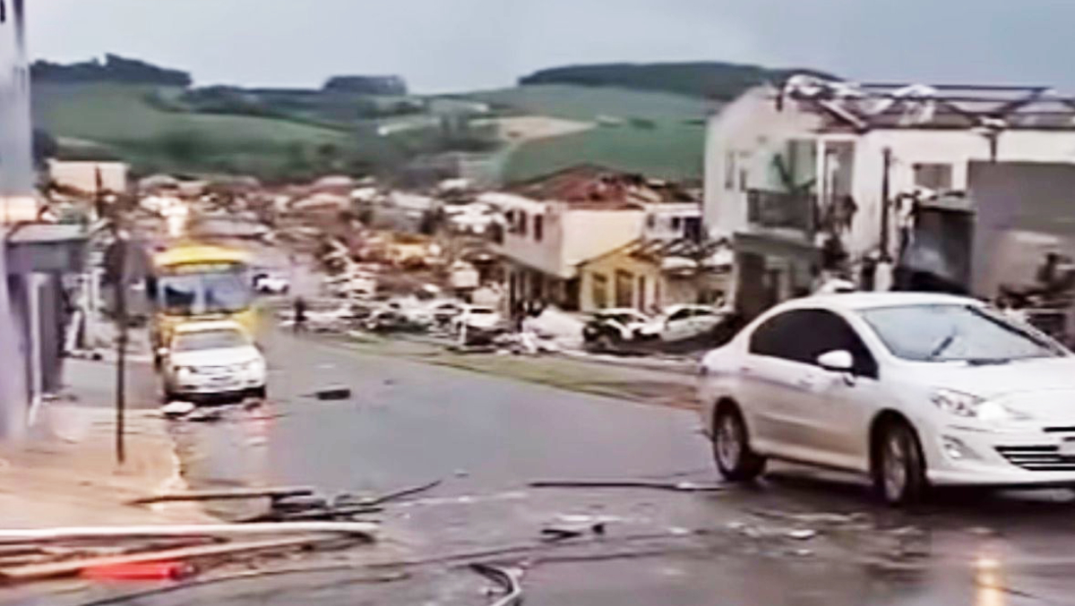 A administração municipal informou que deve divulgar um PIX oficial para doações nas próximas horas