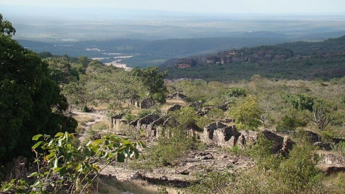 A história de Igatu começa no século 19, impulsionada pela corrida dos diamantes / Fotos: Wikipédia