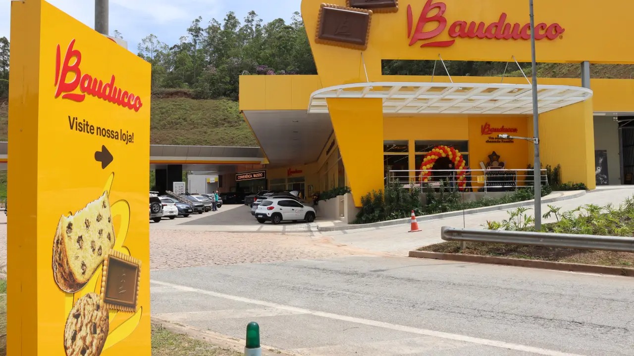 Com o aumento do movimento e a proximidade das festas, a expectativa é de que as lojas registrem filas ainda maiores nas próximas semanas