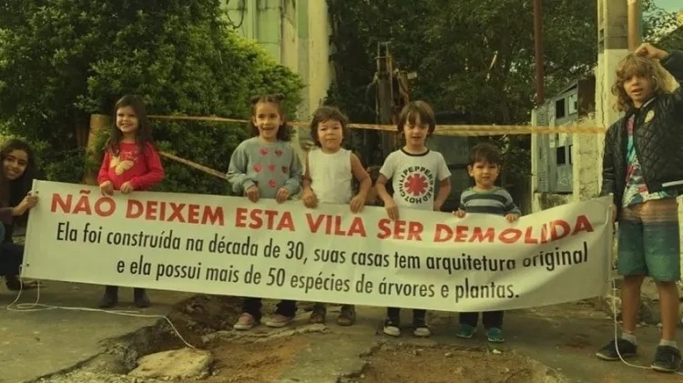 A comunidade, ex-moradores e defensores da memória urbana seguem mobilizados