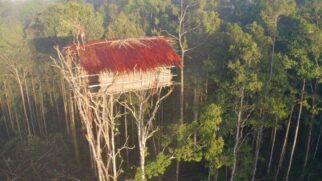 Conheça o povo que constrói suas casas da altura de um prédio