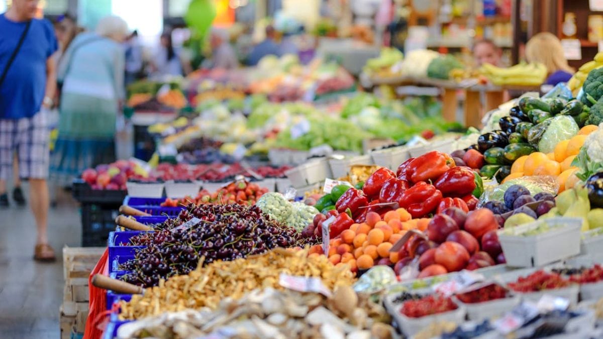Segundo a psicologia, a fome estimula o cérebro a procurar mais alimentos densos em calorias, como um reflexo evolutivo (AS Photography/Pexels)