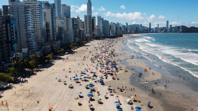 Balneário Camboriú se destaca negativamente para o portal DCM pelos desafios ambientais e urbanísticos/ Prefeitura de Balneário Camboriú