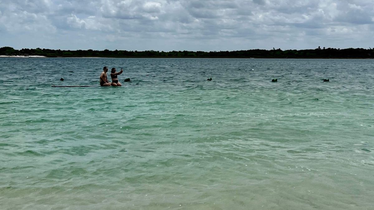 As lagoas de Jericoacoara atraem visitantes pelo tom cristalino das águas e pela tranquilidade do cenário/ Reprodução/Jéssica Weber