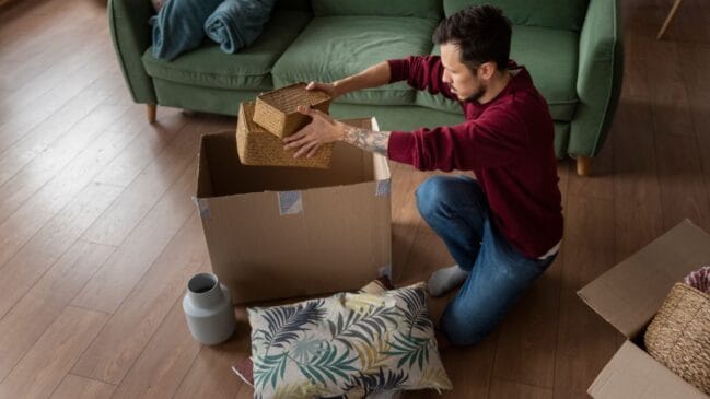 Descartar excessos e cuidar do lar antes da virada do ano ajuda a criar um ambiente mais leve e equilibrado