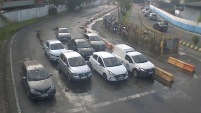 A travessia SantosGuarujá é uma das que apresentam maior tempo de espera no momento