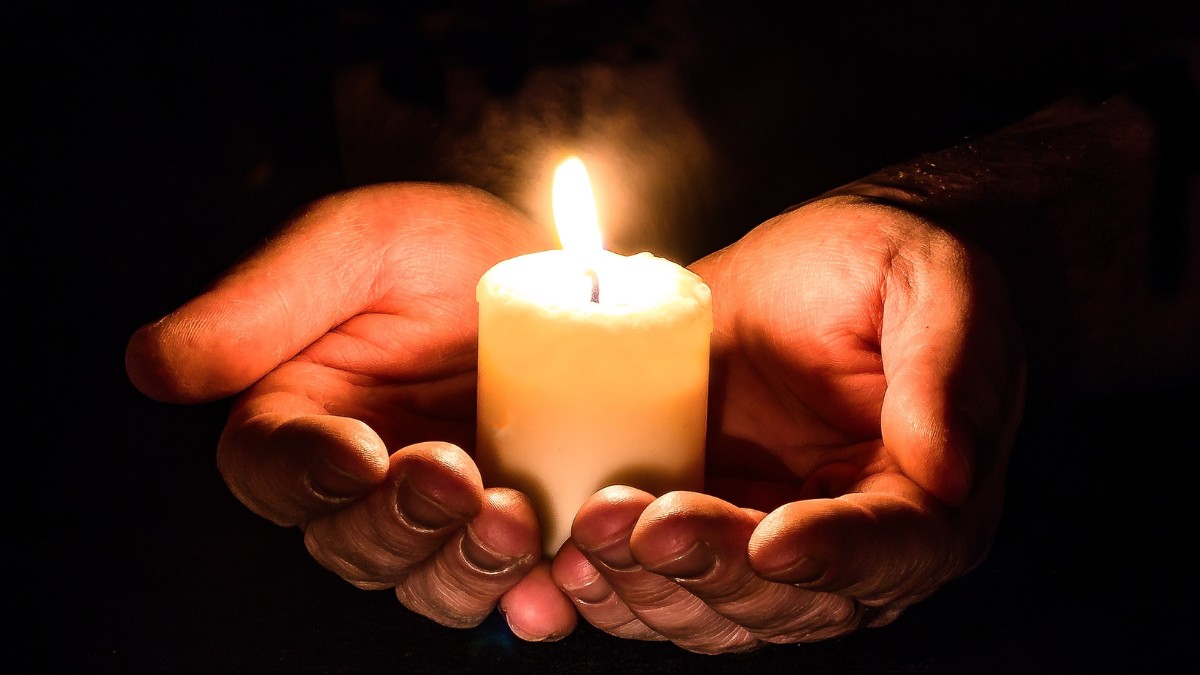 Fazer pedidos à meia-noite é um ritual popular para manifestar sonhos e intenções / Pixabay