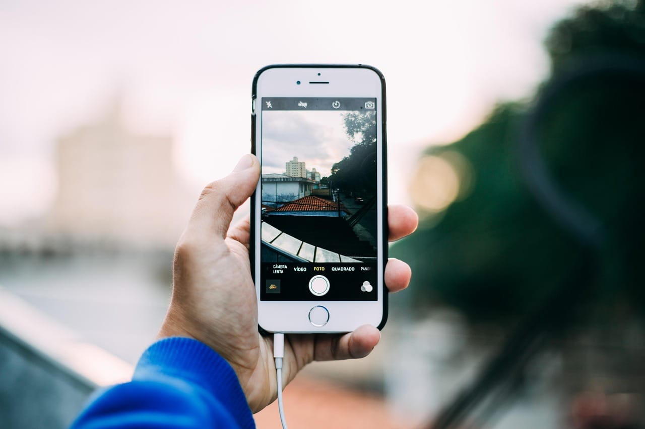 Cobrir a câmera do celular virou um hábito simples para quem quer mais privacidade no dia a dia/Pixabay