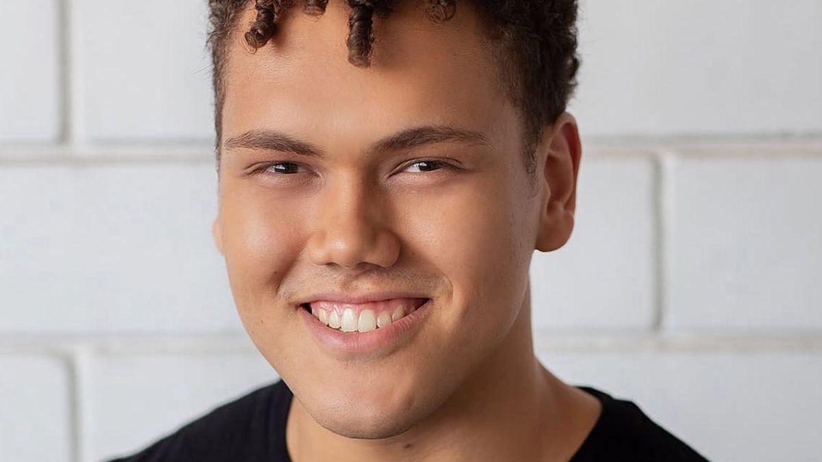 ator de 25 anos morre ao passar mal em estreia de musical