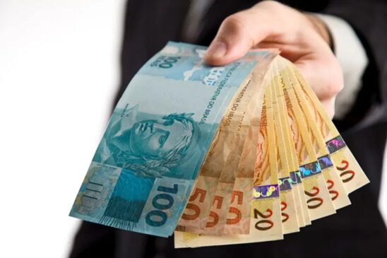 Bancos e correspondentes bancários depositam valores na conta do aposentado