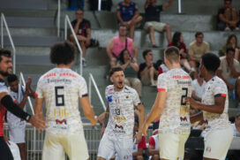 O Time Praia Grande de vôlei masculino adulto
